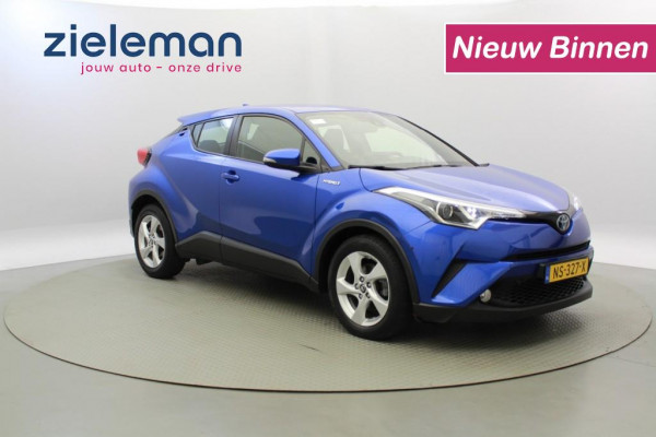 Toyota C-HR 1.8 Hybrid Dynamic - CarPlay, Navi, Camera