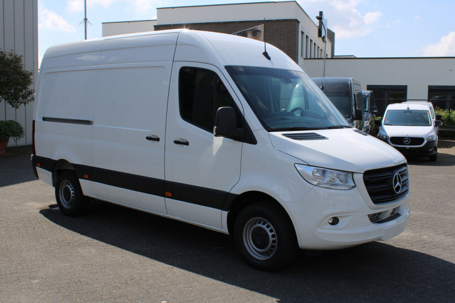 Mercedes-Benz Sprinter 315 CDI L2H2 Airco, Cruise control, DAB Radio