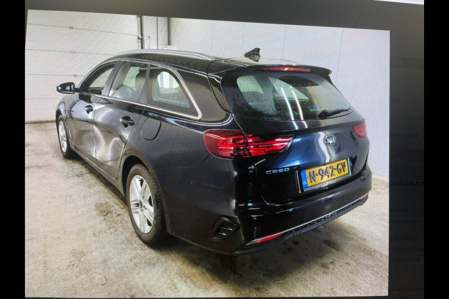 Kia Ceed SW 1.0 T-GDi DynamicLine - Navi, Camera, Clima