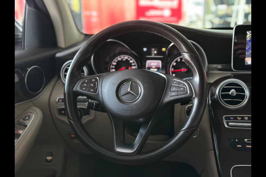 Mercedes-Benz GLC 250 4MATIC Prestige • Nette auto!