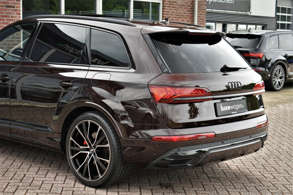 Audi Q7 60 TFSI e quattro Competition Pano Trekh S-zetels ACC Massage B&O 22inch Luchtv