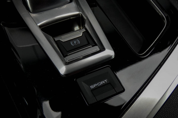 Peugeot 5008 1.6 e-THP GT-Line | DEALER ONDERHOUDEN | AFNEEMBARE TREKHAAK | SFEERVERLICHTING