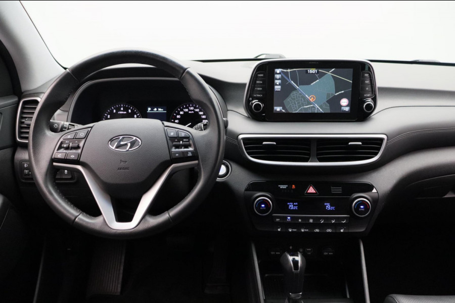 Hyundai Tucson 1.6 T-GDI Premium 177PK Leder Navigatie Camera