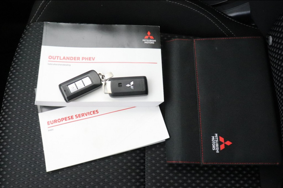 Mitsubishi Outlander 2.4 PHEV Pure 4WD - Carplay, Camera, Trekhaak