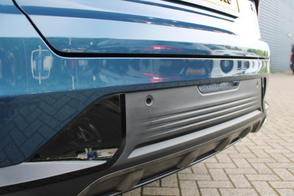 Lynk & Co 01 1.5 261PK PHEV ORGINELE NEDERLANDSE AUTO | BLACK PACK | PANORAMA SCHUIF / KANTELDAK | 360° CAMERA | INFINTY AUDIO | DODEHOEK DETECTIE | NAVIGATIE | DASHBOARD CAMERA | ELEKTRISCHE STOELVERSTELLING MET GEHEUGEN | DAB+ RADIO | DRAADLOZE APPLE CARPLAY/ANDROID AUTO | DRAADLOZE TELEFOONLADER | ELEKTRISCHE ACHTERKLEP |