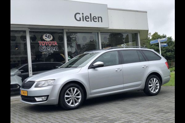 Škoda Octavia 1.2 TSI DSG Ambition Businessline | Navigatie, Cruise control, Parkeersensoren, Climate control, Privacy glass