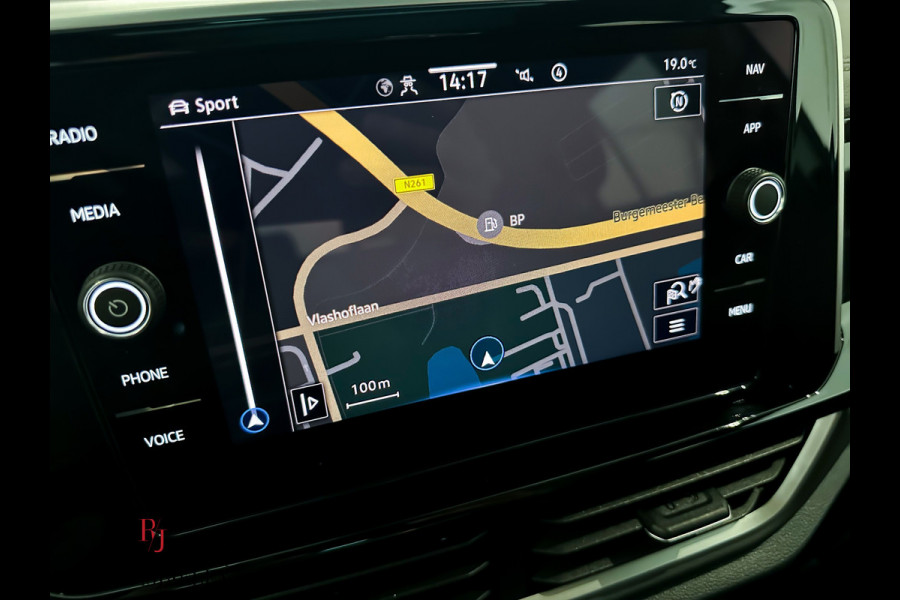 Volkswagen T-Roc 1.5 TSI 2x R-Line |IQ|Panorama|DriveSelect|Dodehoek|Camera