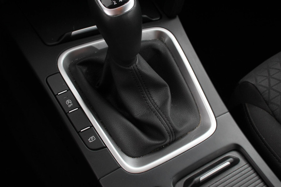 Kia Ceed Sportswagon 1.0 T-GDi 101pk Prestige | Navigatie | Apple Carplay/Android Auto | Camera | Stoel- en stuurverwarming | Cruise Control | Climate Control | Start/Stop systeem | Getinte ramen