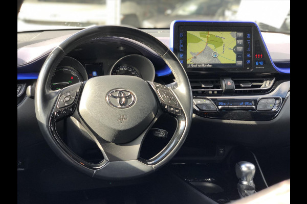 Toyota C-HR 1.8 Hybrid Bi-Tone Plus | Leer, Dodehoekherkenning, Navigatie, LED, Stoel + Stuurverwarming, 18inch, Parkeersensoren, Zeer compl