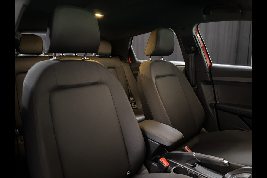 Audi A1 30 TFSI epic S Tronic 110pk Dealer O.H Citycarver | LED Koplampen | Virtual Cockpit | 17"L.M | Navi Full Map | Stoelverwarming | Keyless | Apple Carplay | DAB |