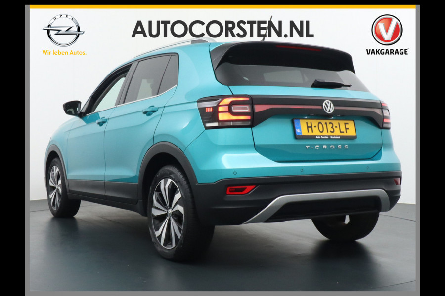 Volkswagen T-Cross T 116Pk 1/2 Leer Adaptive-Cruise Apple Carplay Android MirrorLink Camera Virtual-Cockpit (DigiDash) PDC-A+Voor Dual-ECC 17"lm Do ACC Uitparkeerwaarschuwing Executive-Pakket WiFi Online-Diensten Inklapbare+Verwarmde-Elektr.Spiegels Mistlampen Vermoeidheidsherkenning Smartphone-Integratie Chroompack Licht+regensensor Bra Orig. NLse auto 1e eigenaar Dealer onderhouden ! EURO 6 Nieuw ruim 31.000 euro!