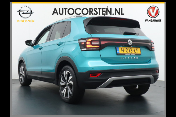 Volkswagen T-Cross T 116Pk 1/2 Leer Adaptive-Cruise Apple Carplay Android MirrorLink Camera Virtual-Cockpit (DigiDash) PDC-A+Voor Dual-ECC 17"lm Do ACC Uitparkeerwaarschuwing Executive-Pakket WiFi Online-Diensten Inklapbare+Verwarmde-Elektr.Spiegels Mistlampen Vermoeidheidsherkenning Smartphone-Integratie Chroompack Licht+regensensor Bra Orig. NLse auto 1e eigenaar Dealer onderhouden ! EURO 6 Nieuw ruim 31.000 euro!