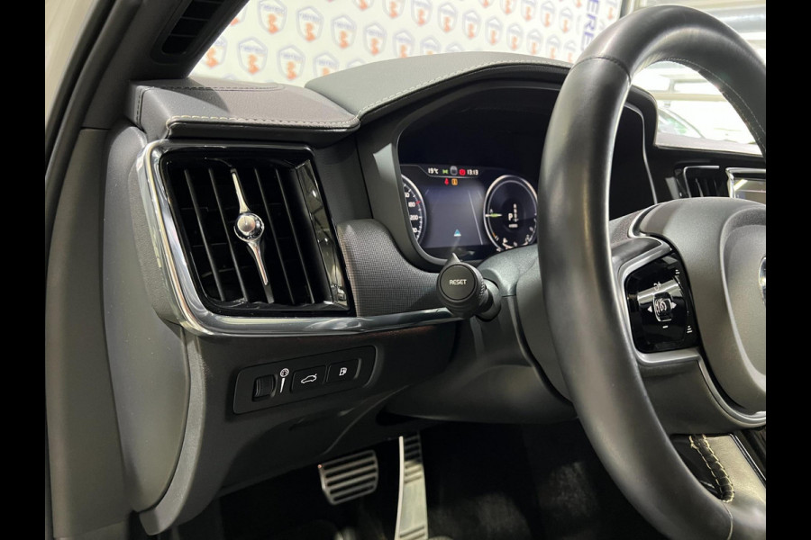 Volvo V90 2.0 T8 AWD R-Design/PANO/CAM/PILOT-ASSIST/MEMORY