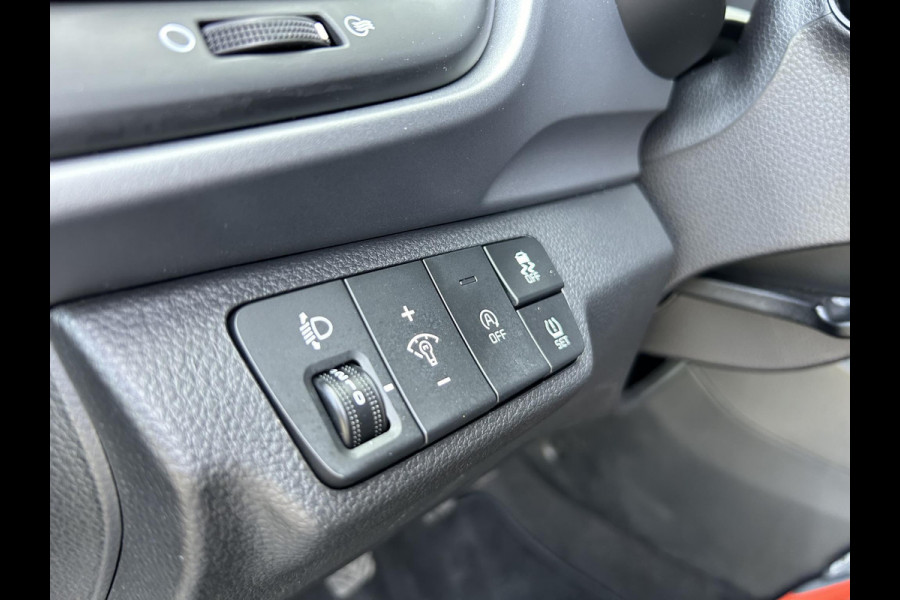 Kia Stonic 1.0 T-GDi MHEV DynamicLine Camera | Carplay/Android Auto | Parkeersensoren