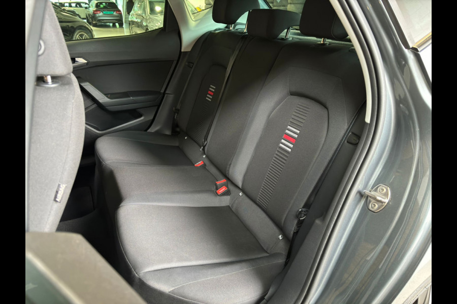 Seat Ibiza 1.0 TSI FR Business Intense | 116PK! | Pano | PDC | Full LED | Climatronic | Apple Carplay | Cruise | Ambient |