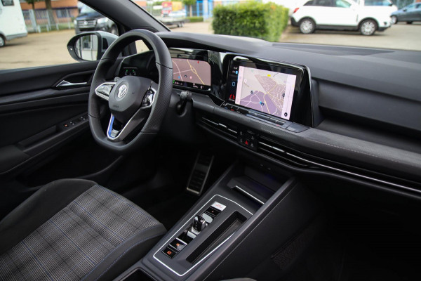 Volkswagen Golf 1.4 TSI PHEV GTE 245pk DSG! 1e|DLR|Panoramadak|Virtual Cockpit|IQ Light LED|Kuipstoelen|NAVI|CarPlay|ACC|Camera|18