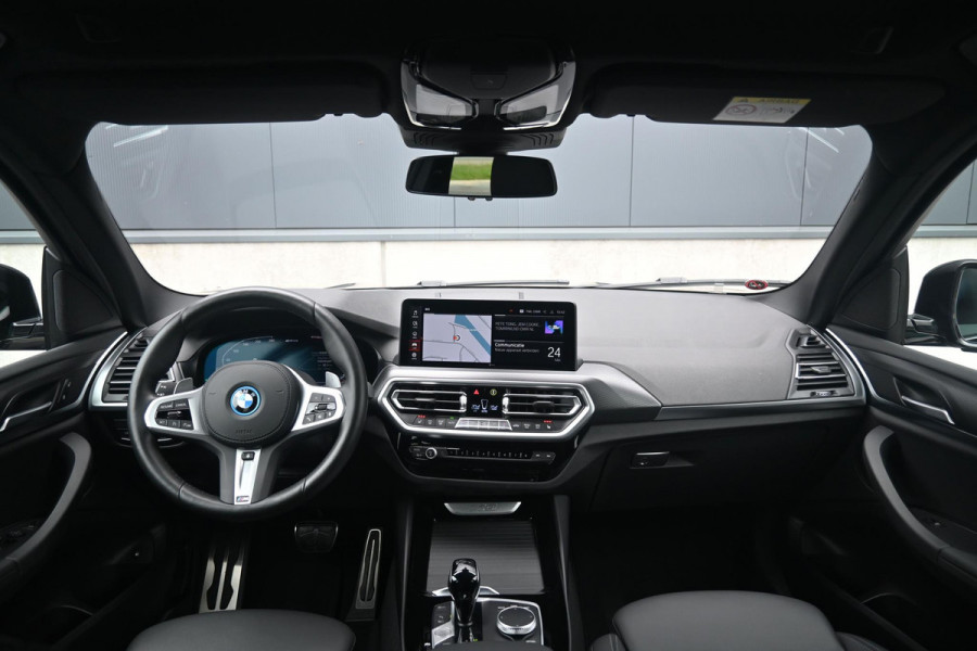 BMW X3 xDrive30e *M-Sport / LED / HIFI / Trekhaak / Gesture Control / Camera / 19 inch*