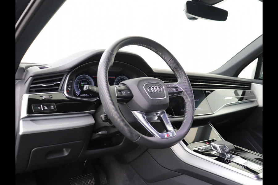 Audi Q7 55 TFSI e quattro Pro Line S PHEV S LINE STOELVERWARMING NAVIGATIE ADAPTIEVE CRUISE CONTROL