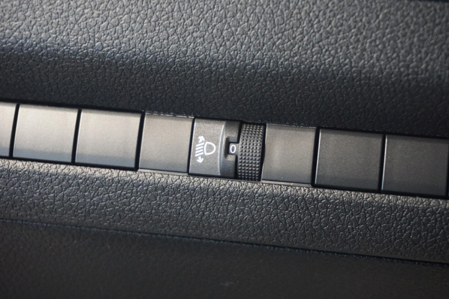 Opel Vivaro Dubbele Cabine 2.0D 145 Pk. AUT. | 0% rente | Techno Assist Pakket | Driver Pakket | Exterieur Pakket | 2x schuifdeur | Trekhaak | LM velgen