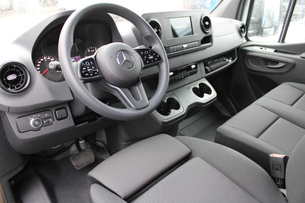 Mercedes-Benz Sprinter 517 CDI L3 RWD Chassis 3500 kg Trekgewicht, MBUX met navigatie, Geveerde stoel, etc.