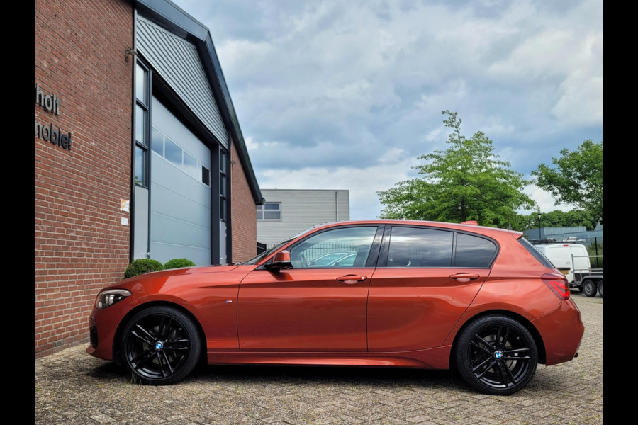 BMW 1-serie 125i M-Sport 225 PK - (Shadow High Executive)