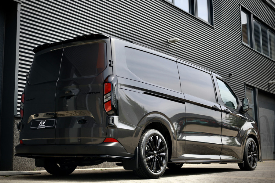 Ford Transit Custom 320 2.0 TDCI 170PK L2H1 AUT | ACC | Blind Spot | Camera | Lane Assist | Stoelverwarming | LED | Apple CarPlay | L+R Schuifdeur | | Raptor Edition | Cobra verlagingsveren | Lederen bekleding | Trekhaak | 3-Zitter