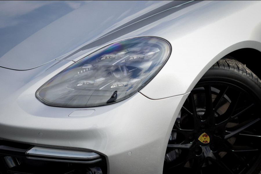 Porsche Panamera Sport Turismo 2.9 4 E-Hybrid / Pano / SportDesign / BTW / NL Auto / Sportchrono / Luchtvering