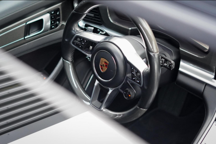 Porsche Panamera Sport Turismo 2.9 4 E-Hybrid / Pano / SportDesign / BTW / NL Auto / Sportchrono / Luchtvering