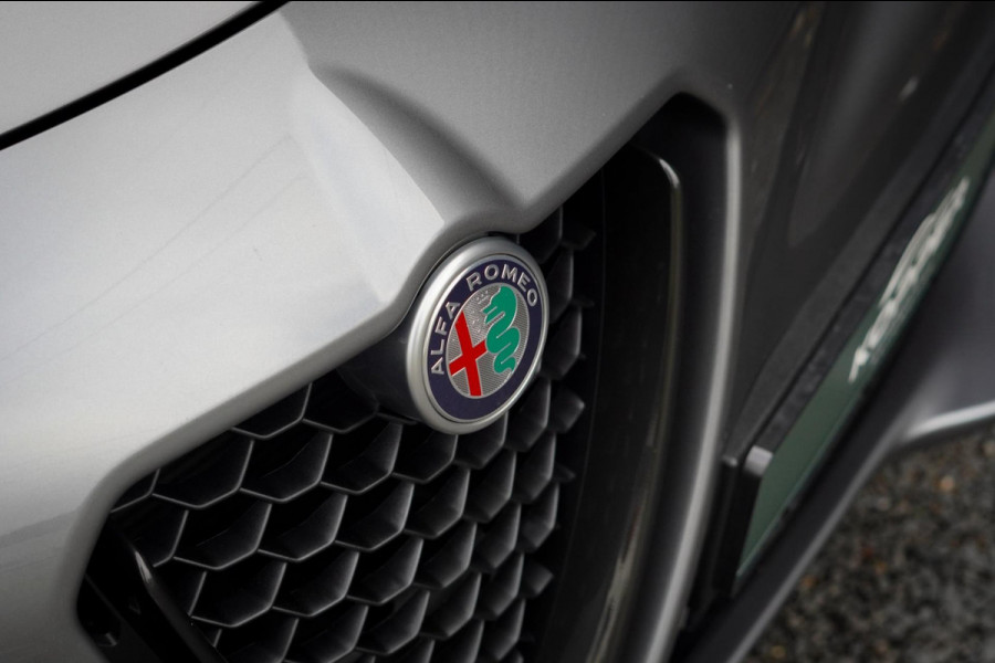 Alfa Romeo Stelvio 2.0 T AWD B-Tech / Pano / NL BTW Auto / Pieno Fiore
