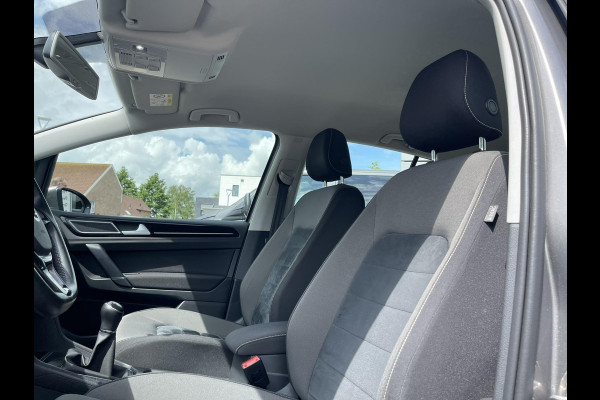 Volkswagen Golf Sportsvan 1.4 TSI Connected Series 125pk  Trekhaak | Stoelverwarming | Navigatie | Hoge zit | Verlengbare stoelen | Onderhoudshistorie aanwezig!