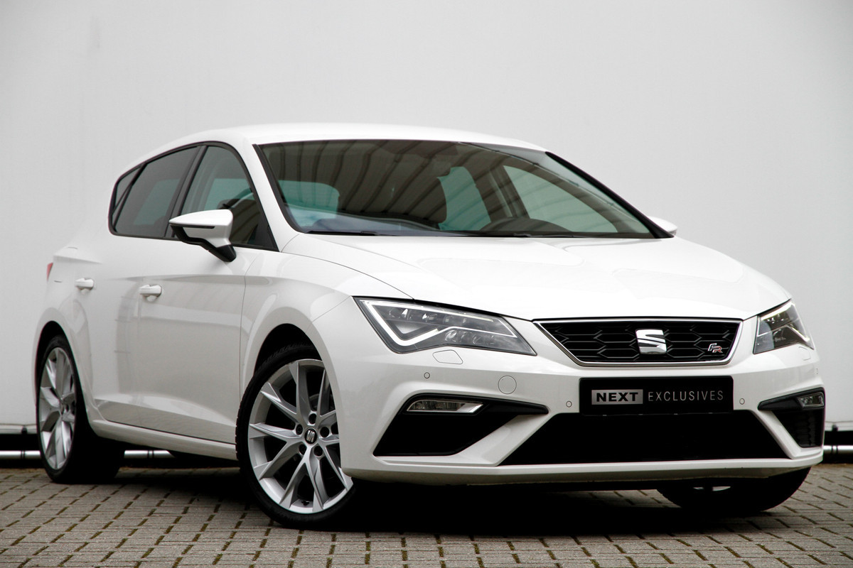 Seat Leon 1.4 EcoTSI FR Business Intense Carplay | Camera | Keyless | Verwarming