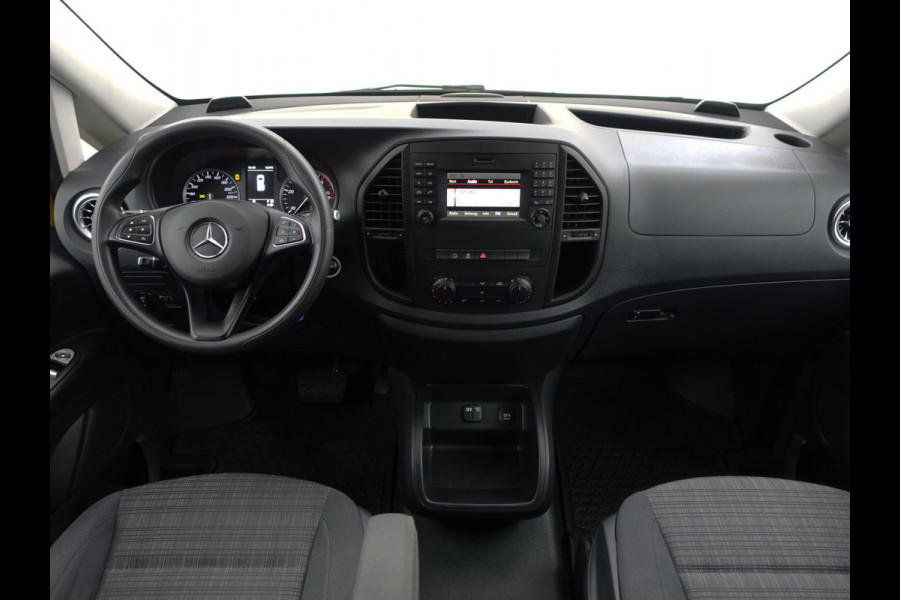 Mercedes-Benz Vito 114 CDI Extra Lang Dubbel Cabine Aut AMG Night Edition - Navi I Xenon Led I Sidebars I LMV I Stoelverwarming