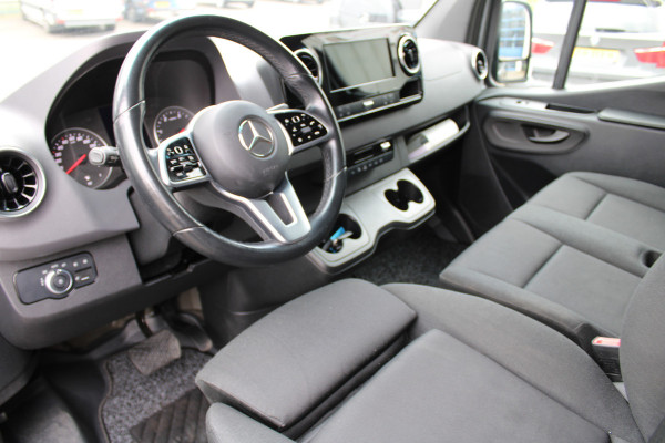 Mercedes-Benz Sprinter 319 CDI 3.0 V6 L2H2 LED, 10.25" MBUX, Camera, Navigatie, Geveerde stoel