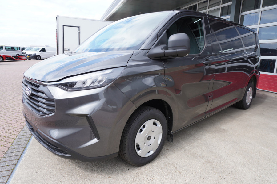 Ford Transit Custom 320L 2.0 TDCI 136PK L2H1 Trend Nieuw Model Nr. V060 | Airco | Cruise | Camera | Apple CP- & Android Auto