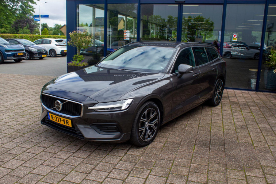 Volvo V60 2.0 B4 Mild-Hybrid | Prijs rijklaar incl. 12 mnd garantie | Lmv Pdc Elek trekhaak Navi Bluetooth Apple carplay