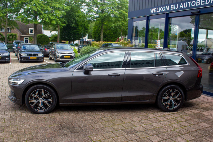 Volvo V60 2.0 B4 Mild-Hybrid | Prijs rijklaar incl. 12 mnd garantie | Lmv Pdc Elek trekhaak Navi Bluetooth Apple carplay