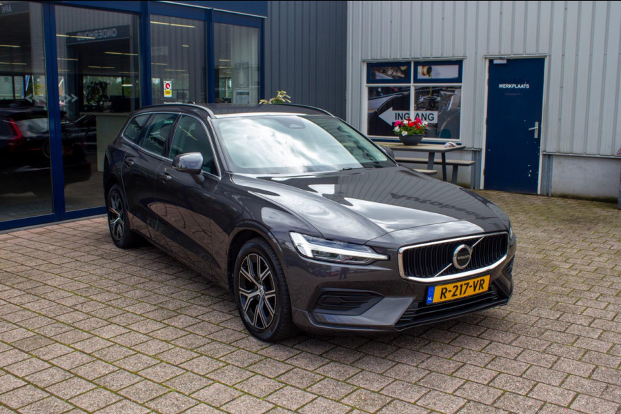 Volvo V60 2.0 B4 Mild-Hybrid | Prijs rijklaar incl. 12 mnd garantie | Lmv Pdc Elek trekhaak Navi Bluetooth Apple carplay