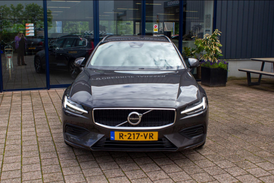 Volvo V60 2.0 B4 Mild-Hybrid | Prijs rijklaar incl. 12 mnd garantie | Lmv Pdc Elek trekhaak Navi Bluetooth Apple carplay