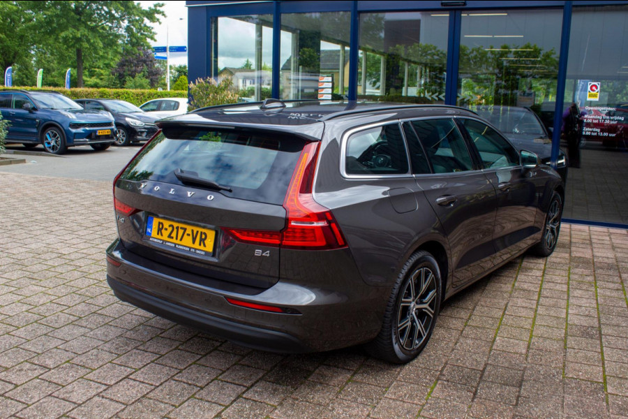 Volvo V60 2.0 B4 Mild-Hybrid | Prijs rijklaar incl. 12 mnd garantie | Lmv Pdc Elek trekhaak Navi Bluetooth Apple carplay