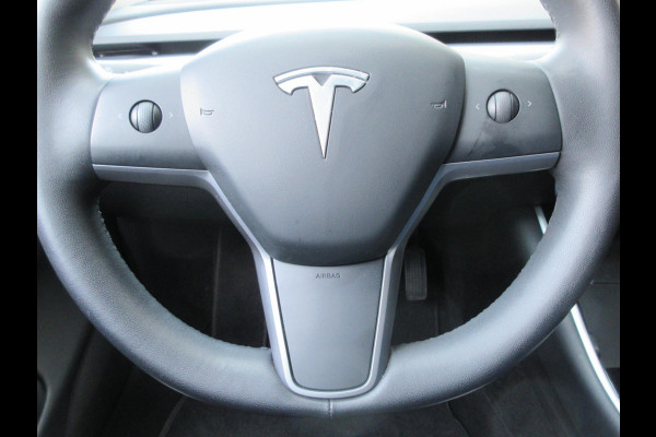 Tesla Model 3 Long Range 75 kWh Trekhaak Inclusief Btw