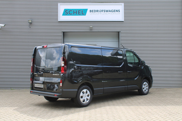 Renault Trafic 2.0 dCi 130pk T30 L2H1 Work Edition - 2x Schuifdeur - Navi - Camera - Cruise - Allseason banden - Rijklaar