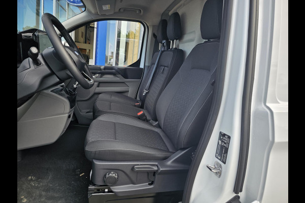 Ford Transit Custom 300 2.0 TDCI L2H1 Limited Nieuw | 136pk | Trekhaak | Climate control | LED koplampen | Stoelverwarming | Uit voorraad leverbaar!