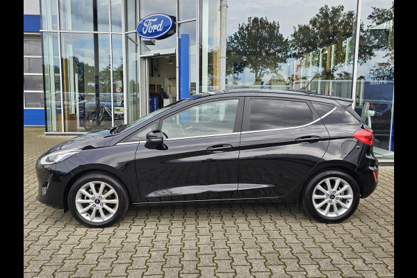 Ford Fiesta 1.0 EcoBoost Titanium X 2de eigenaar | Trekhaak | Stoelverwarming | Navigatie | Climate control | LED verlichting | Lane assist | Privacy glas | Dealeronderhouden!