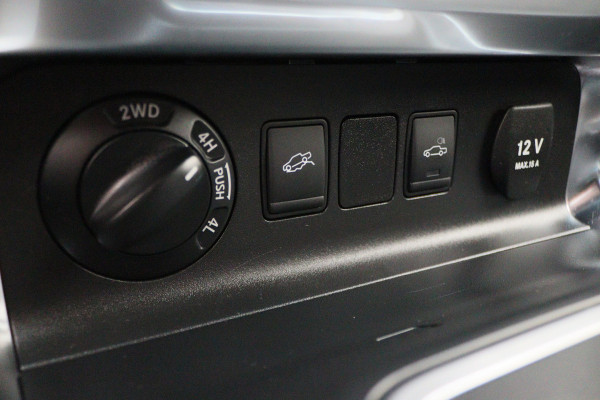 Mercedes-Benz X-Klasse 250 d 4-MATIC Power Leer, 360° Camera, Climate, Cruise, Navigatie, Bluetooth, Trekhaak, 19''