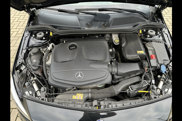 Mercedes-Benz A-Klasse 180 Ambition Navigatiesysteem/cruise control