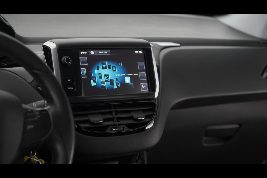 Peugeot 208 PureTech 110 Signature | Navigatie | Parkeersensoren | Cruise Control | Airco