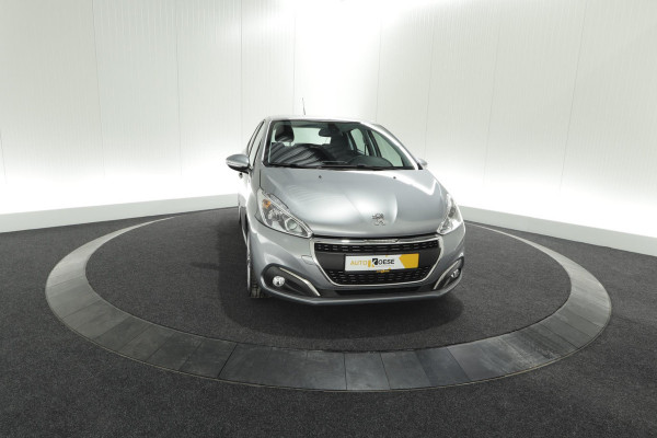 Peugeot 208 PureTech 110 Signature | Navigatie | Parkeersensoren | Cruise Control | Airco