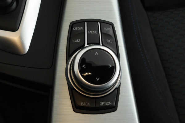 BMW 3 Serie Touring 318i Corporate Lease Executive Automaat (NAVIGATIE, CLIMA, LED, SPORTSTOELEN, 1e EIGENAAR, DEALER ONDERHOUEN)