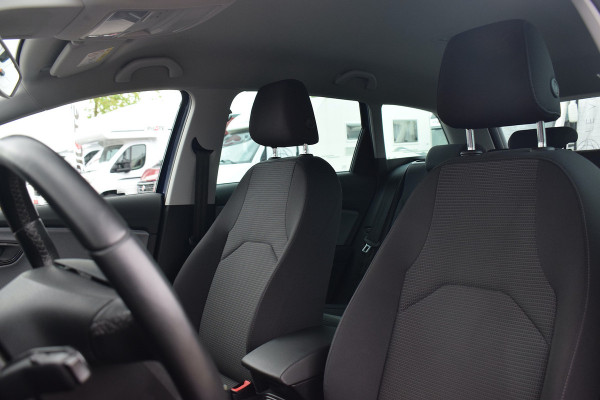 Seat León ST 1.0 EcoTSI Style Business Intense | Automaat | Apple CarPlay | Camera | Cruise