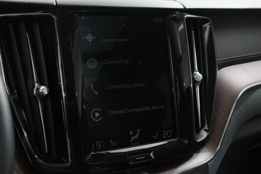 Volvo XC60 2.0 B5 250pk Inscription | Leder | Panorama dak | Navigatie | 19"Lichtmetalen velgen | Camera | Electrisch bedienbare achterklep